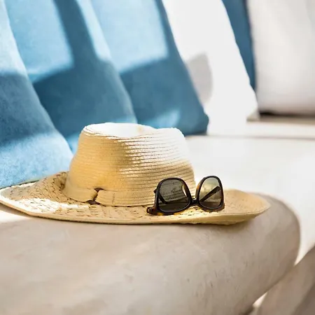 Отель 23 Mykonos Mykonos Town