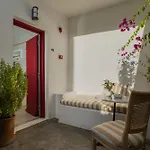 23 Mykonos Hotel