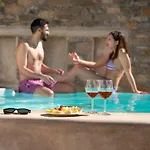 23 Mykonos Hotel 3*